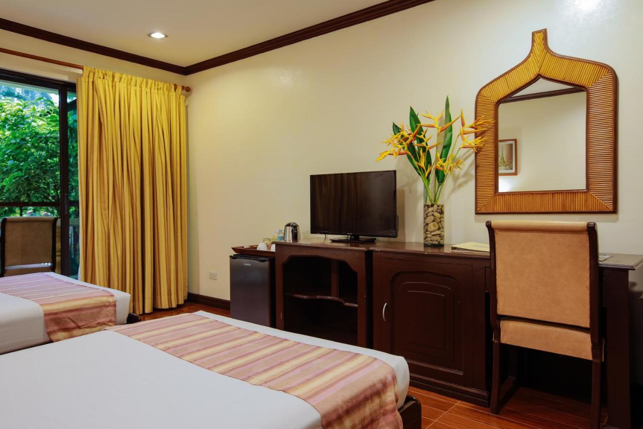 Paradise Garden Hotel And Convention Center Boracay Powered By Aston Manoc-Manoc Eksteriør billede